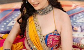 Komal +971568437574
