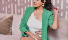 Riya +971569472821